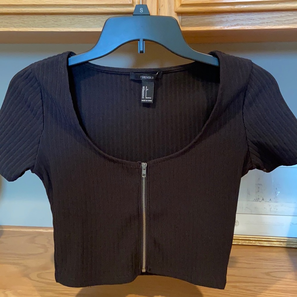 Black Crop Top
